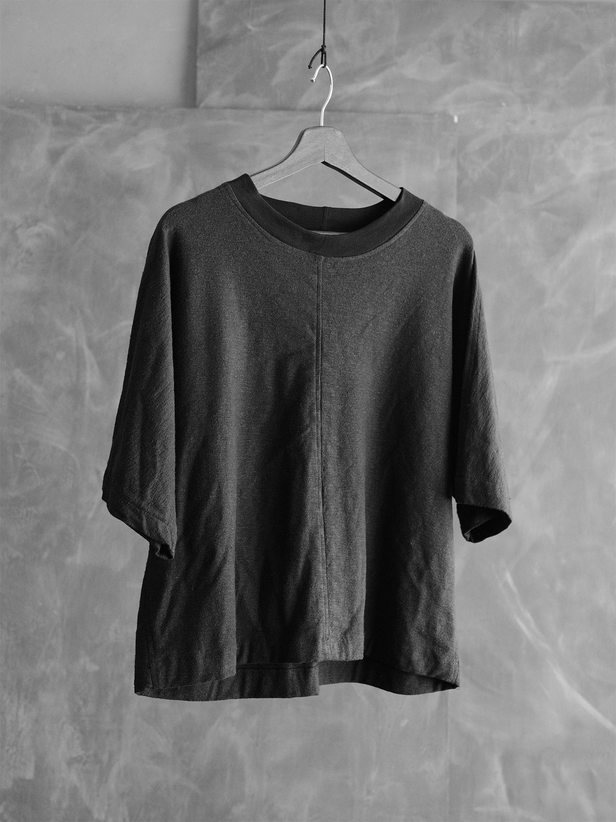 001.1 | Easy Tee