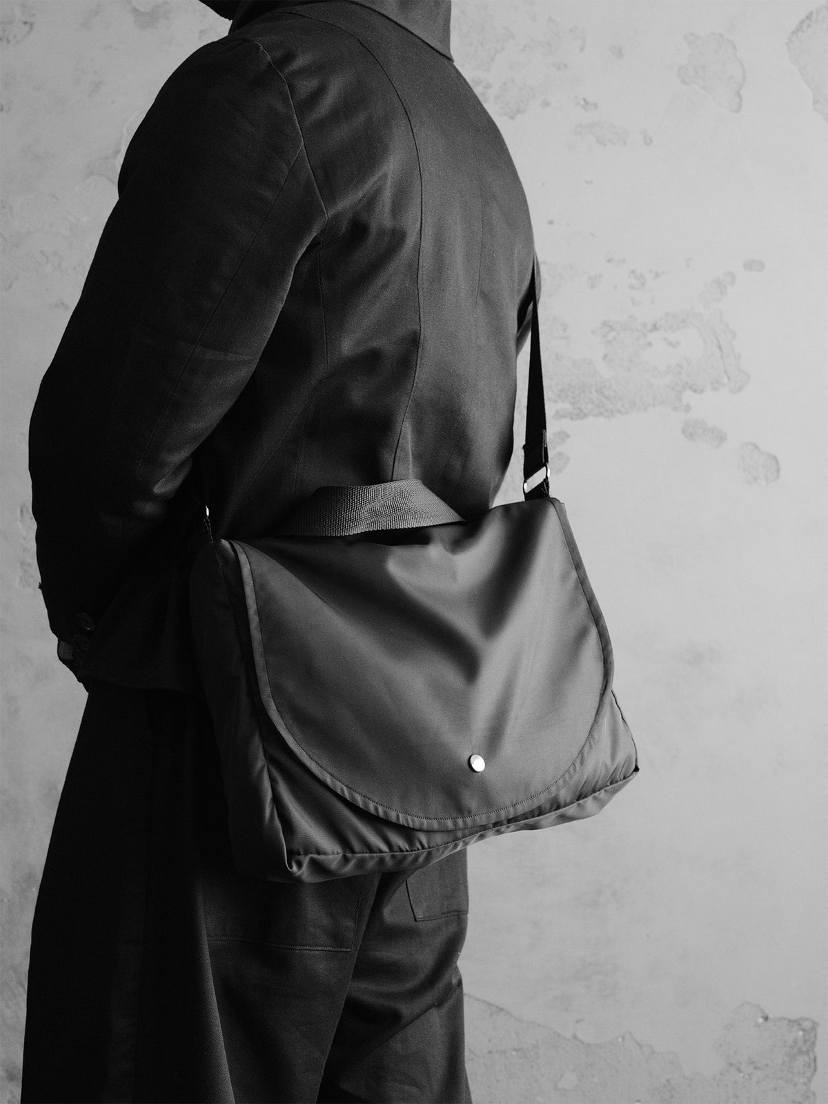 001.1 | Messenger Bag