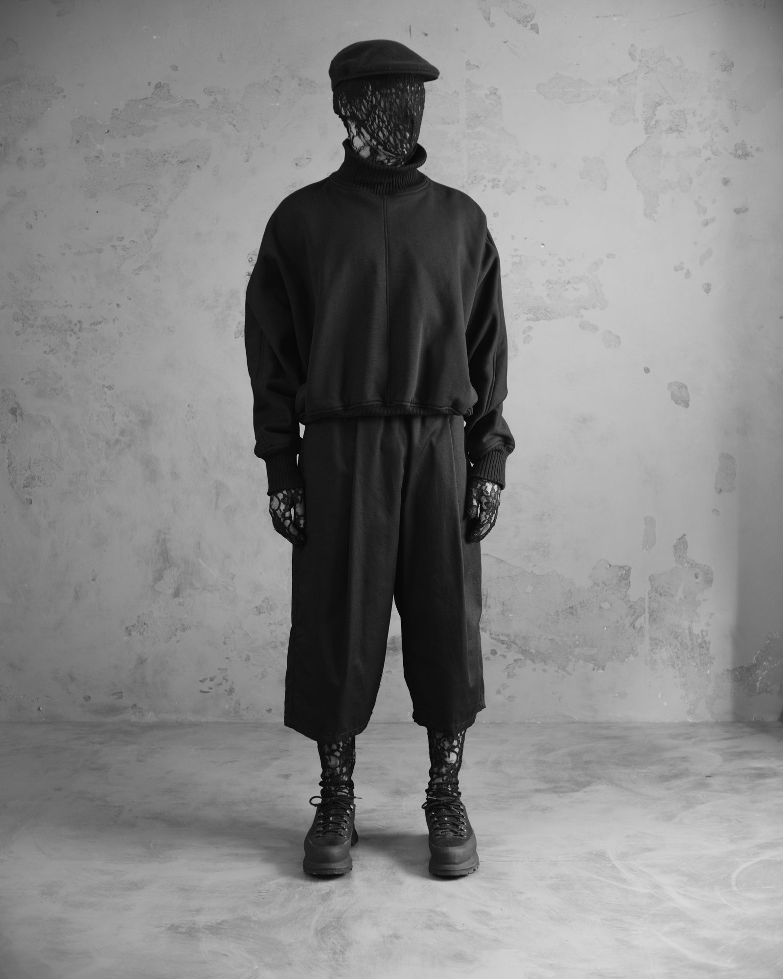 001 | 3/4 Pleated Pants "Gabardine"