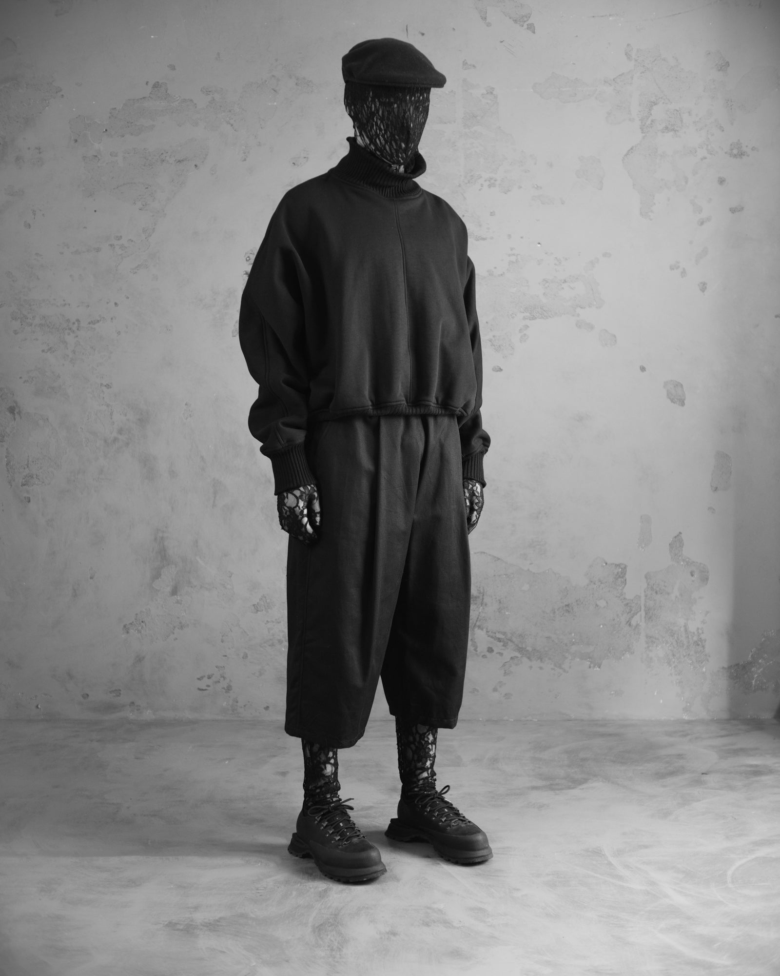 001 | 3/4 Pleated Pants "Gabardine"