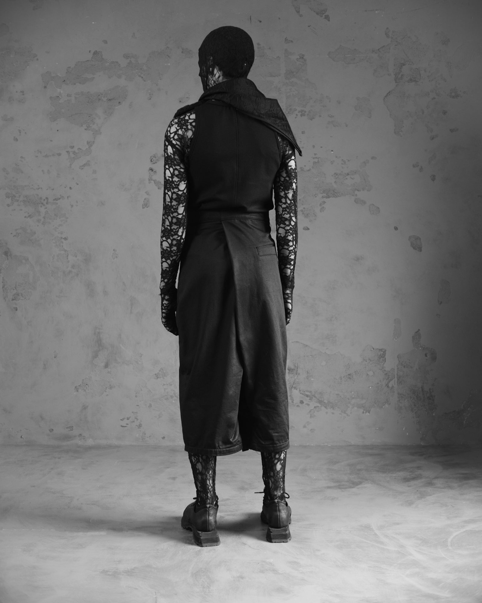 001 | 3/4 Wrap Pants