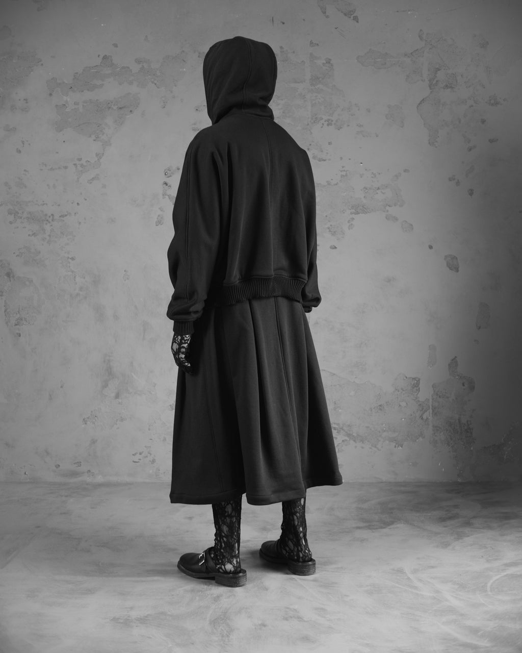 001 | Hooded Zip Up