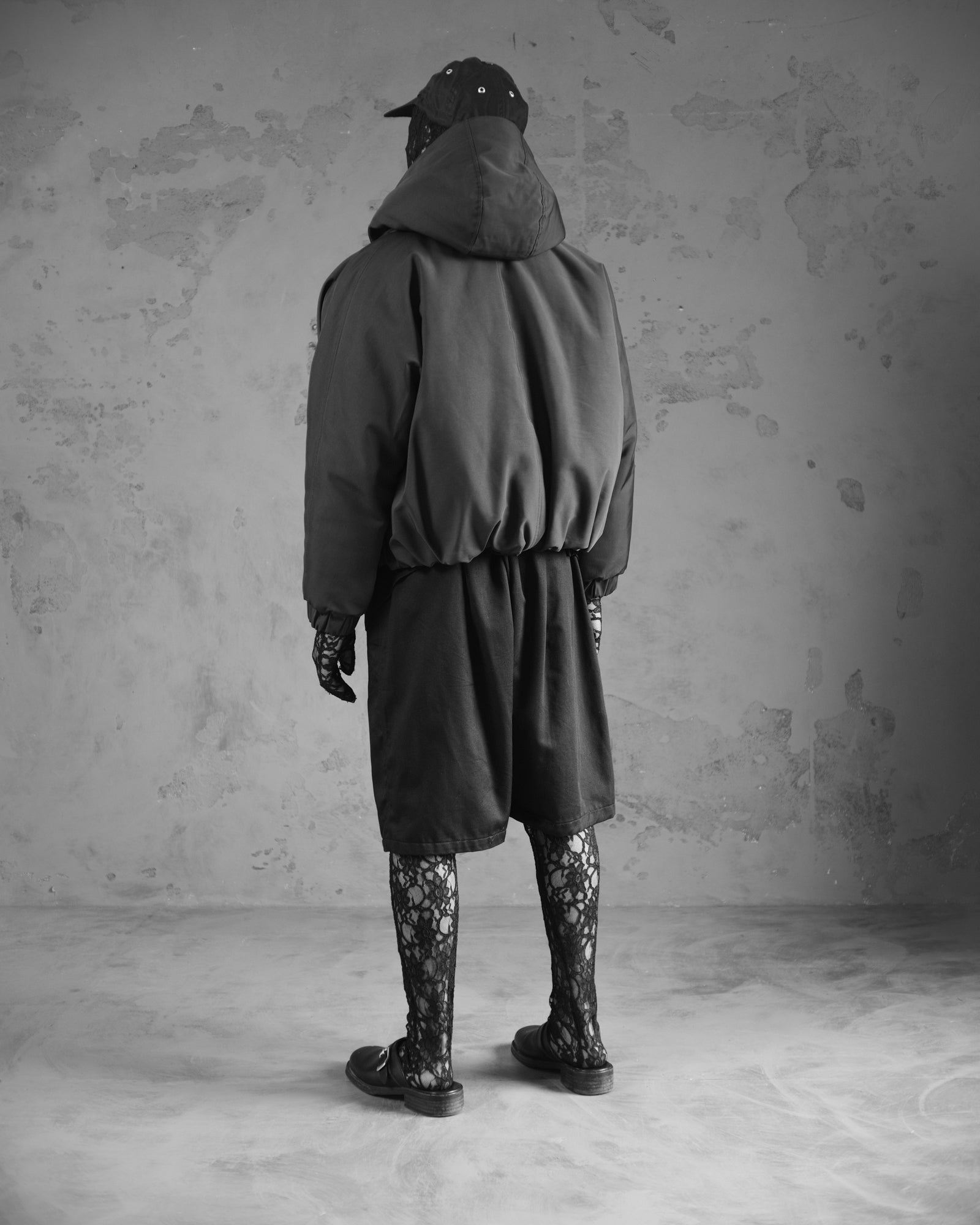 001 | Cropped Puffer Jacket