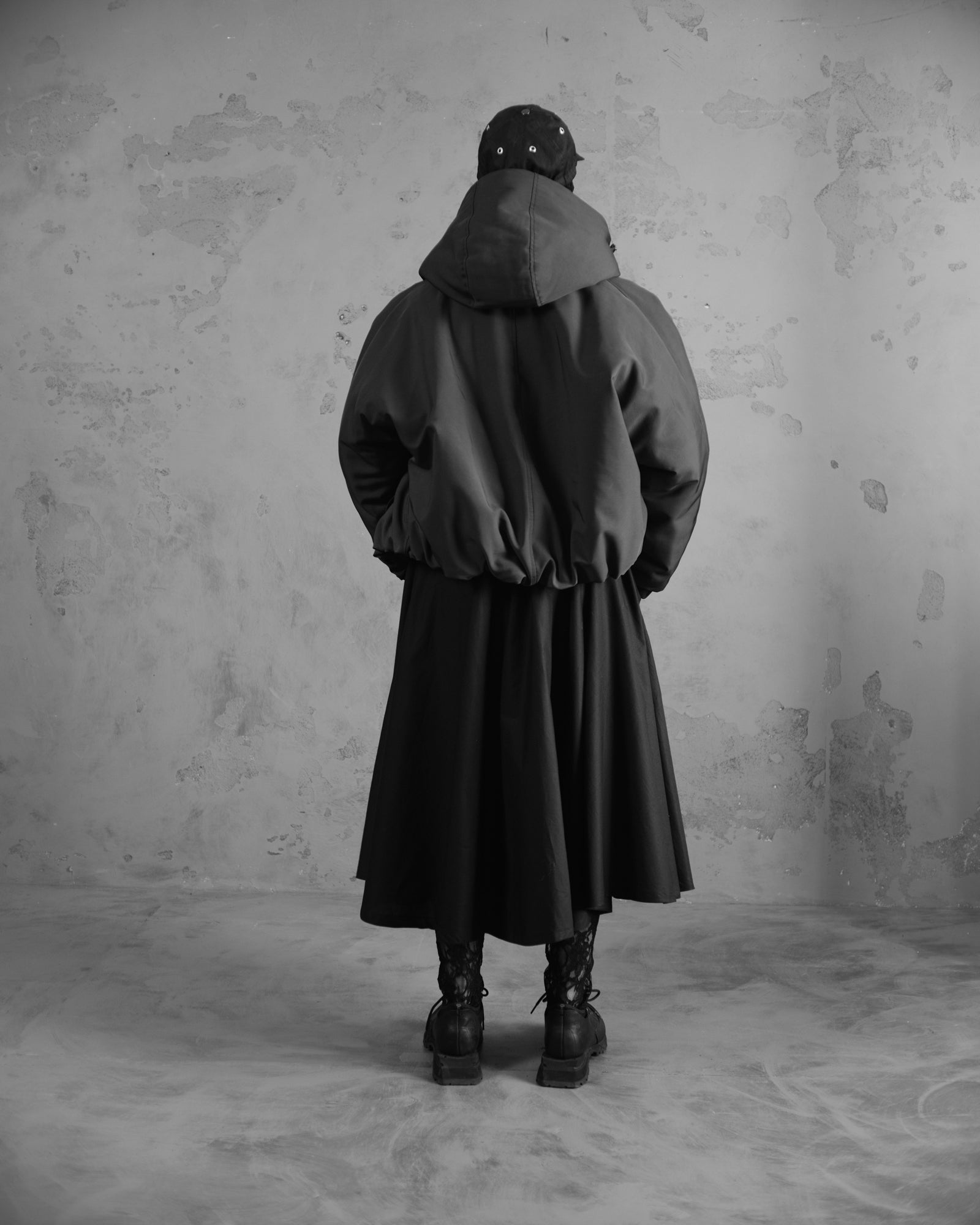 001 | Cropped Puffer Jacket