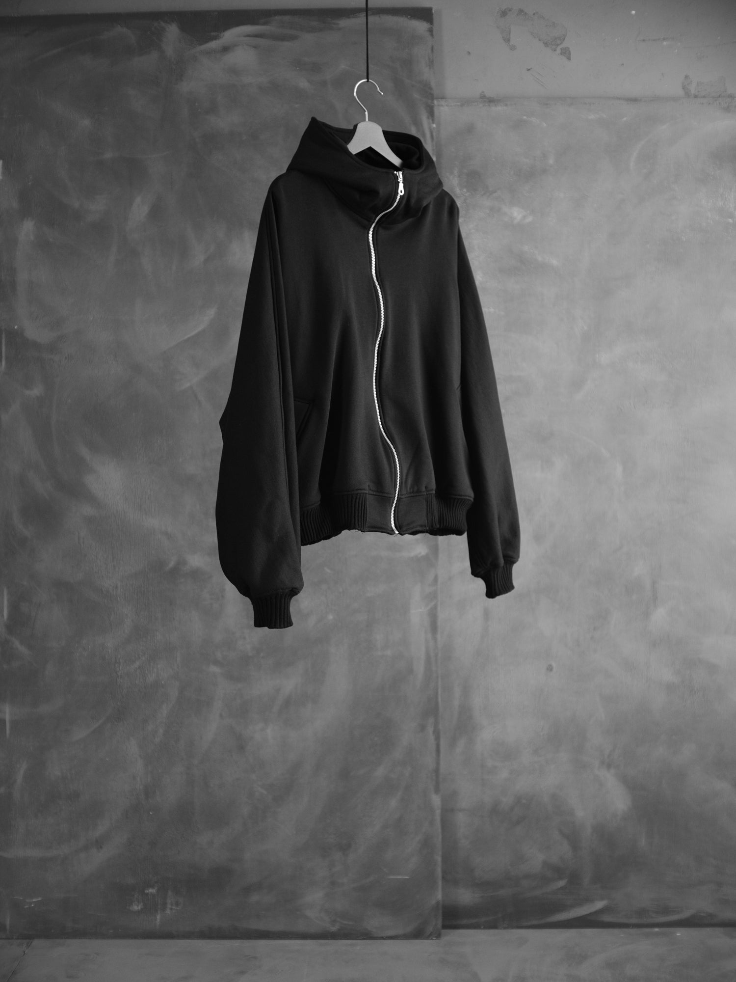 001 | Hooded Zip Up
