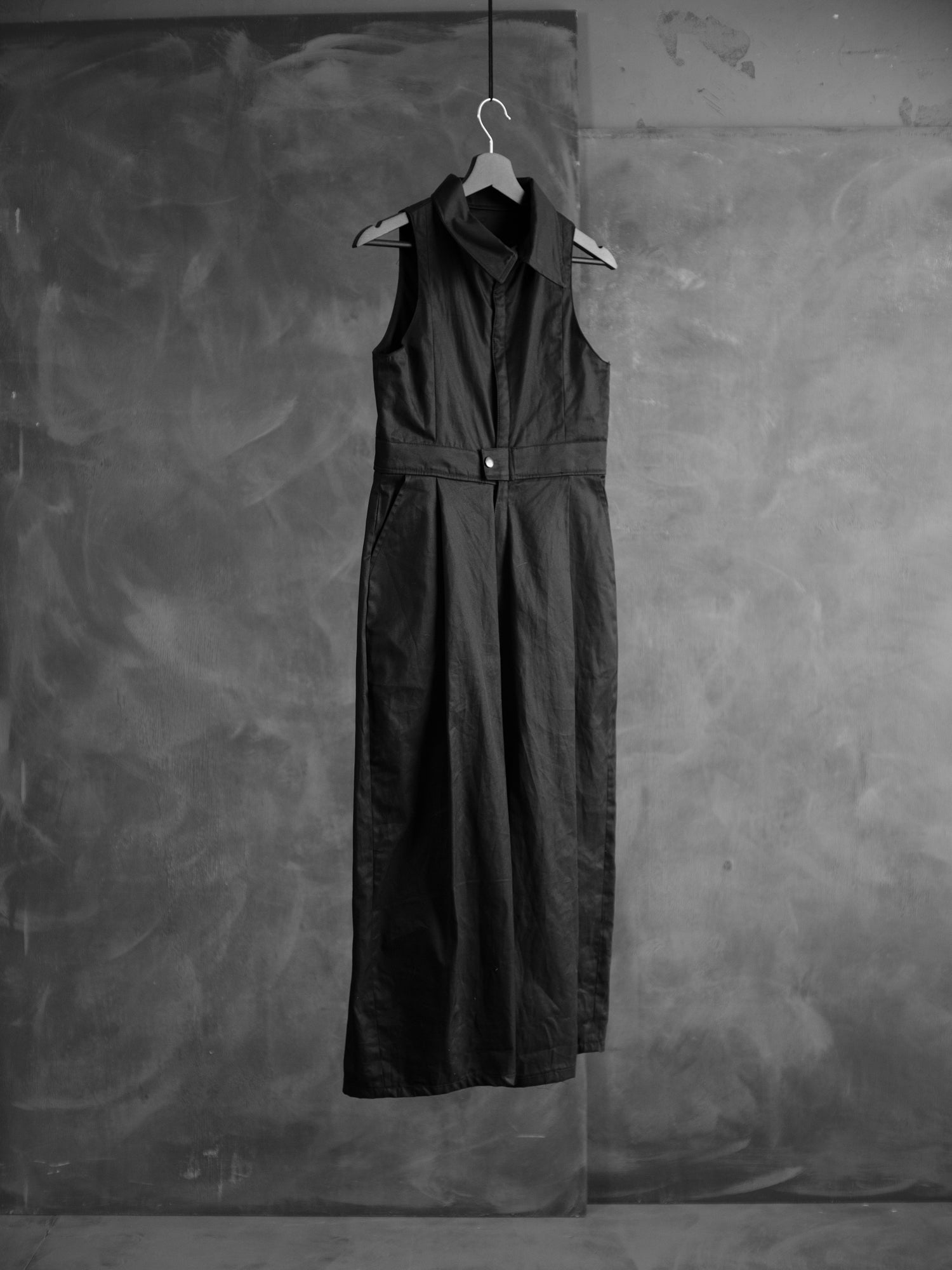 001 | Sleeveless Overall