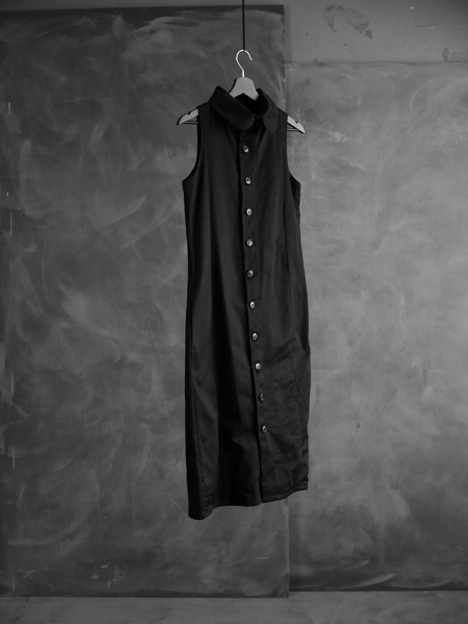 001 | Sleeveless Dress