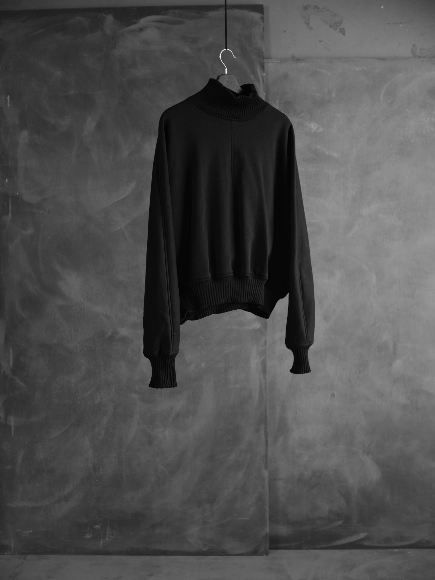 001 | Turtle Neck