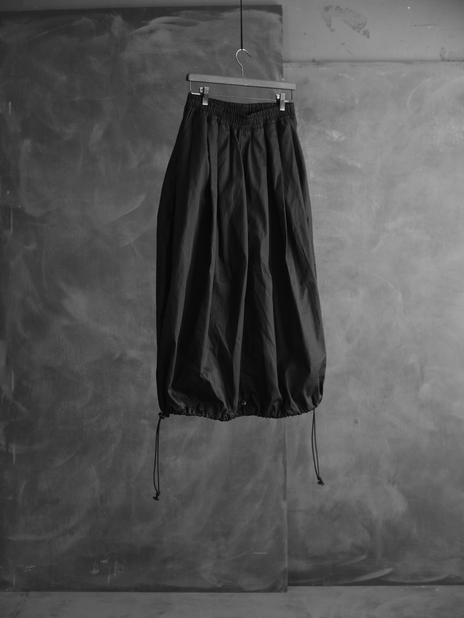 001 | Big Skirt