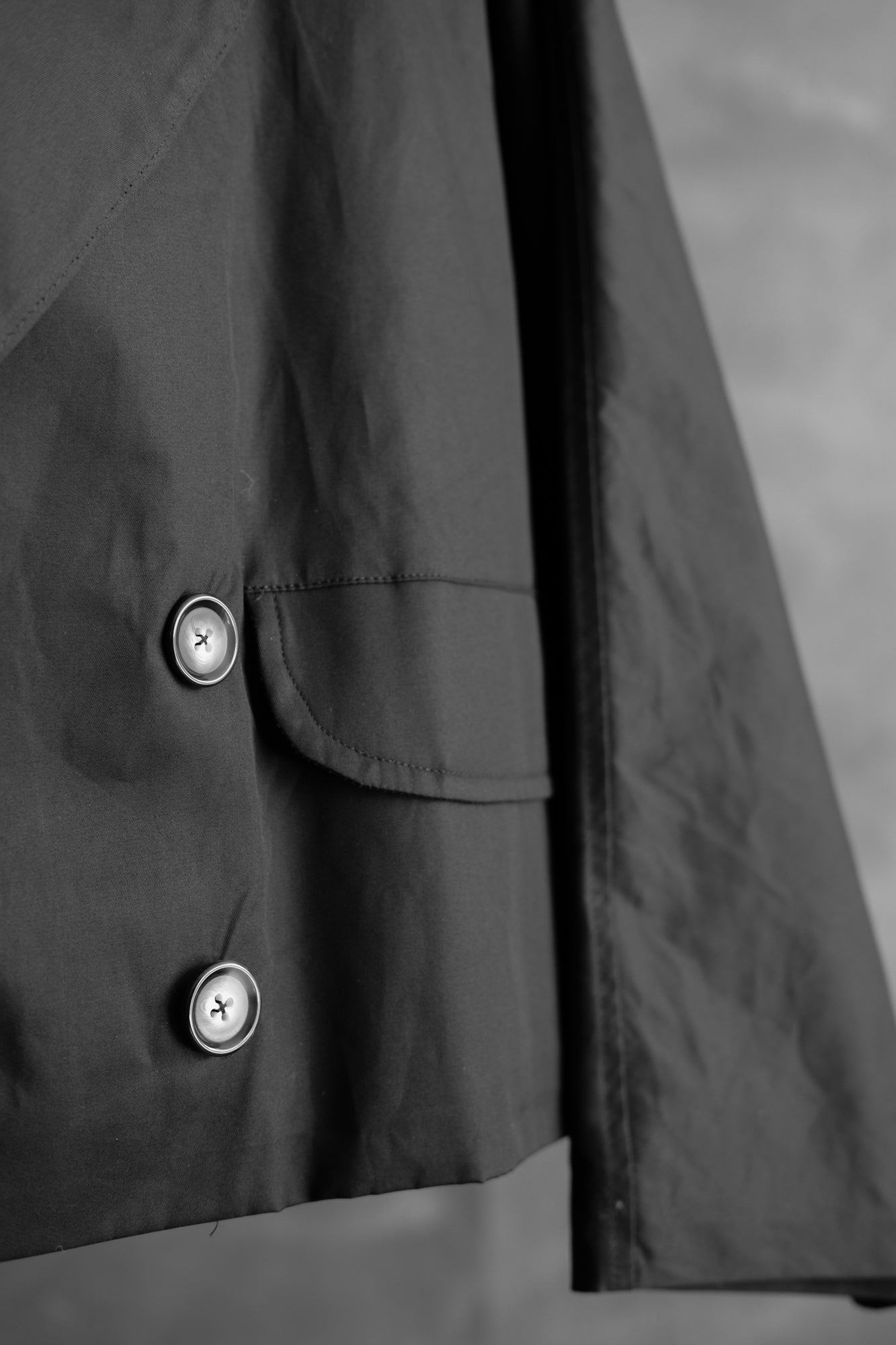 001 | Cropped Suit Jacket